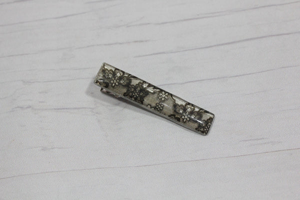 resin alligator clip