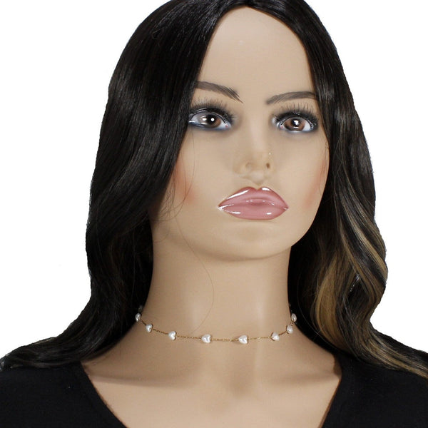 choker necklace with faux pearls