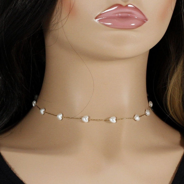 Delicate 18K gold plated choker necklace with faux pearls