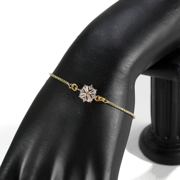 bolo bracelet with snowflake