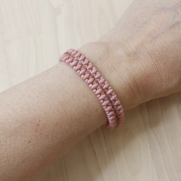 Elegant pink beaded bracelet for women