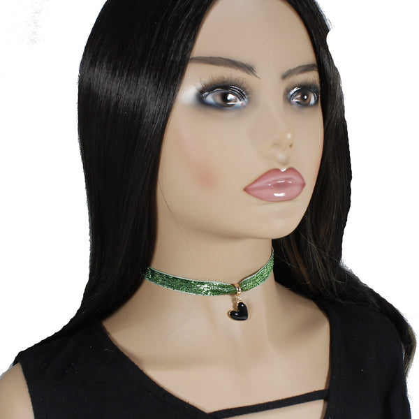 Shiny green velvet choker with heart pendant charm for woman