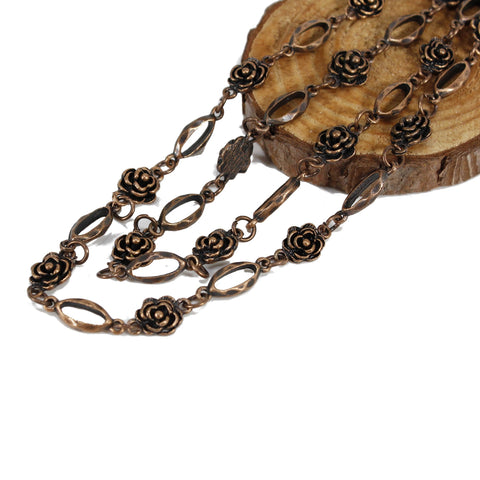 Vintage-inspired copper color chain necklace with rose flowers