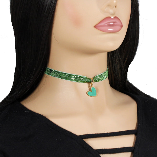 Shiny green velvet choker with heart pendant charm for woman