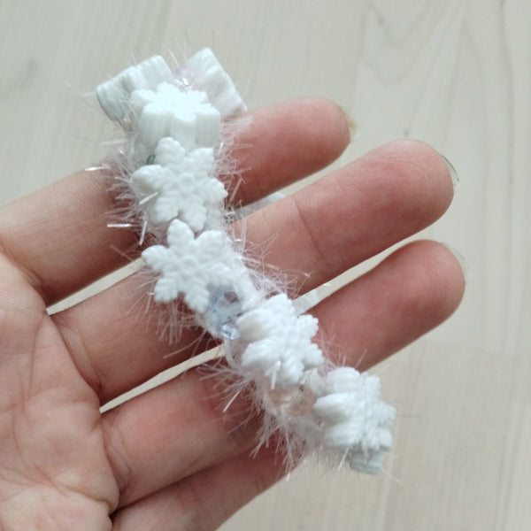 Winter holiday white snowflakes hair tie