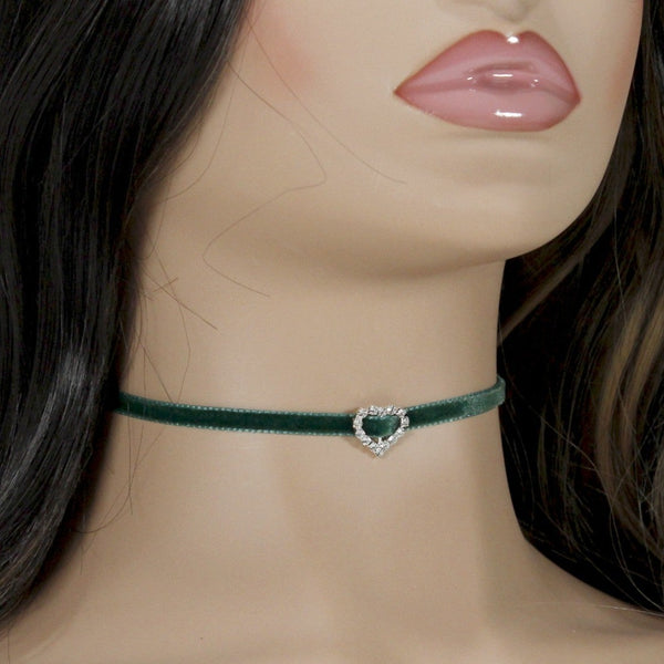 green choker necklace with heart