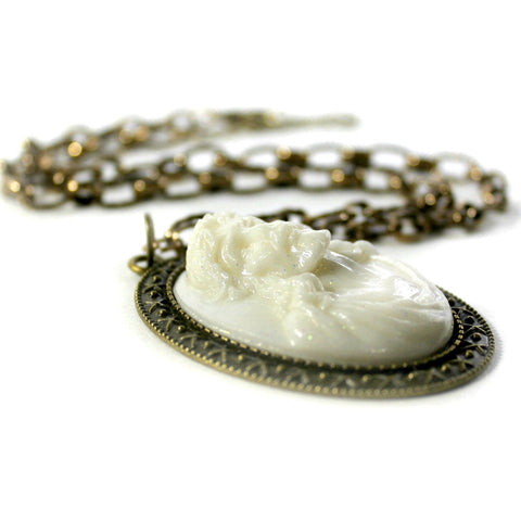 Vintage inspired 3d Jesus cameo necklace for man woman