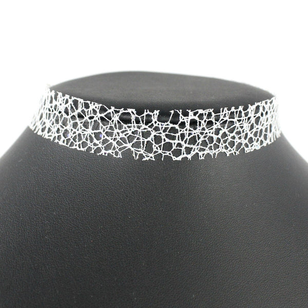 White lace choker collar necklace for woman