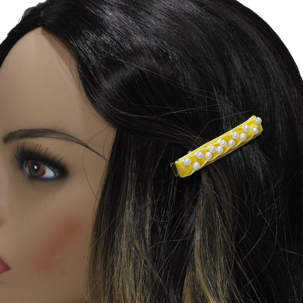 Velvet bow hair clip with pearls for girls