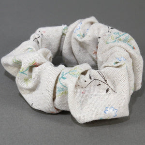 Natural 100% linen floral scrunchie for women and girls