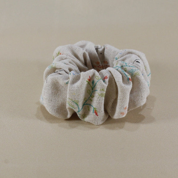 Natural 100% linen floral scrunchie for woman and girls 