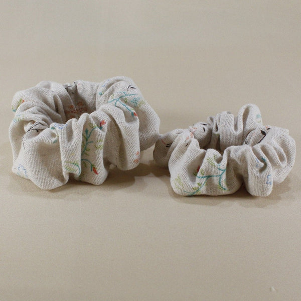 Natural 100% linen floral scrunchie for women and girls