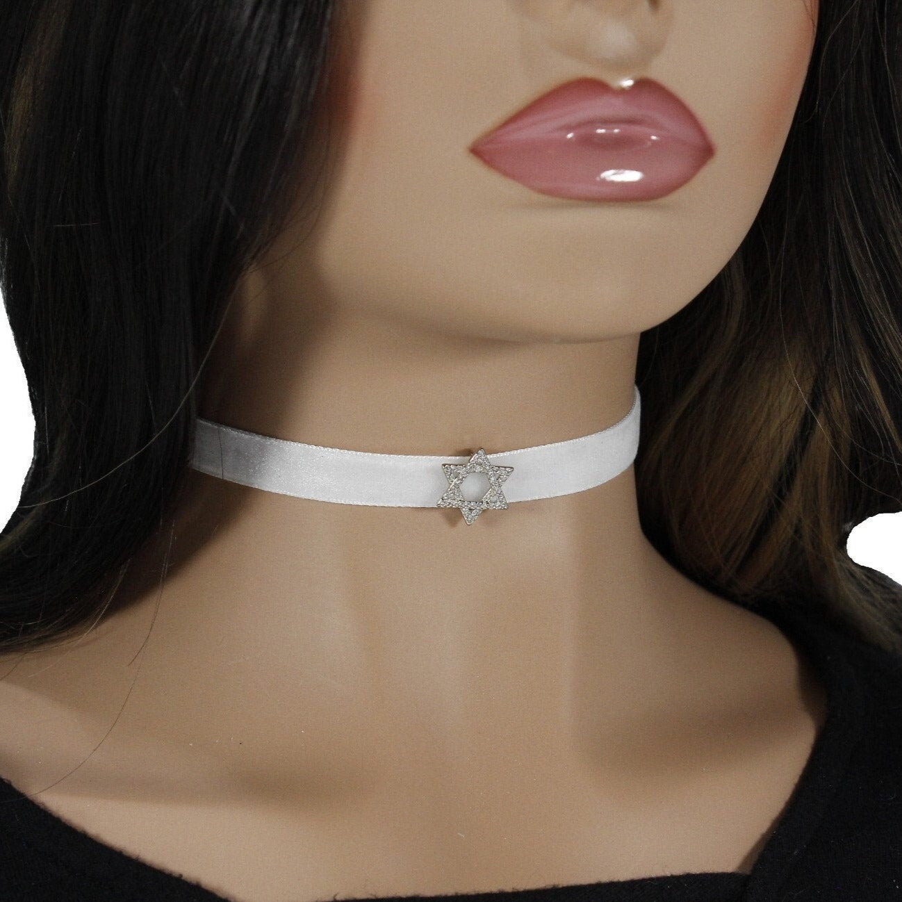 White choker with rhinestone Star of David charm for women and girls