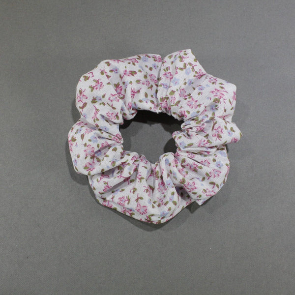 Playful pink colors pattern kid's size scrunchies